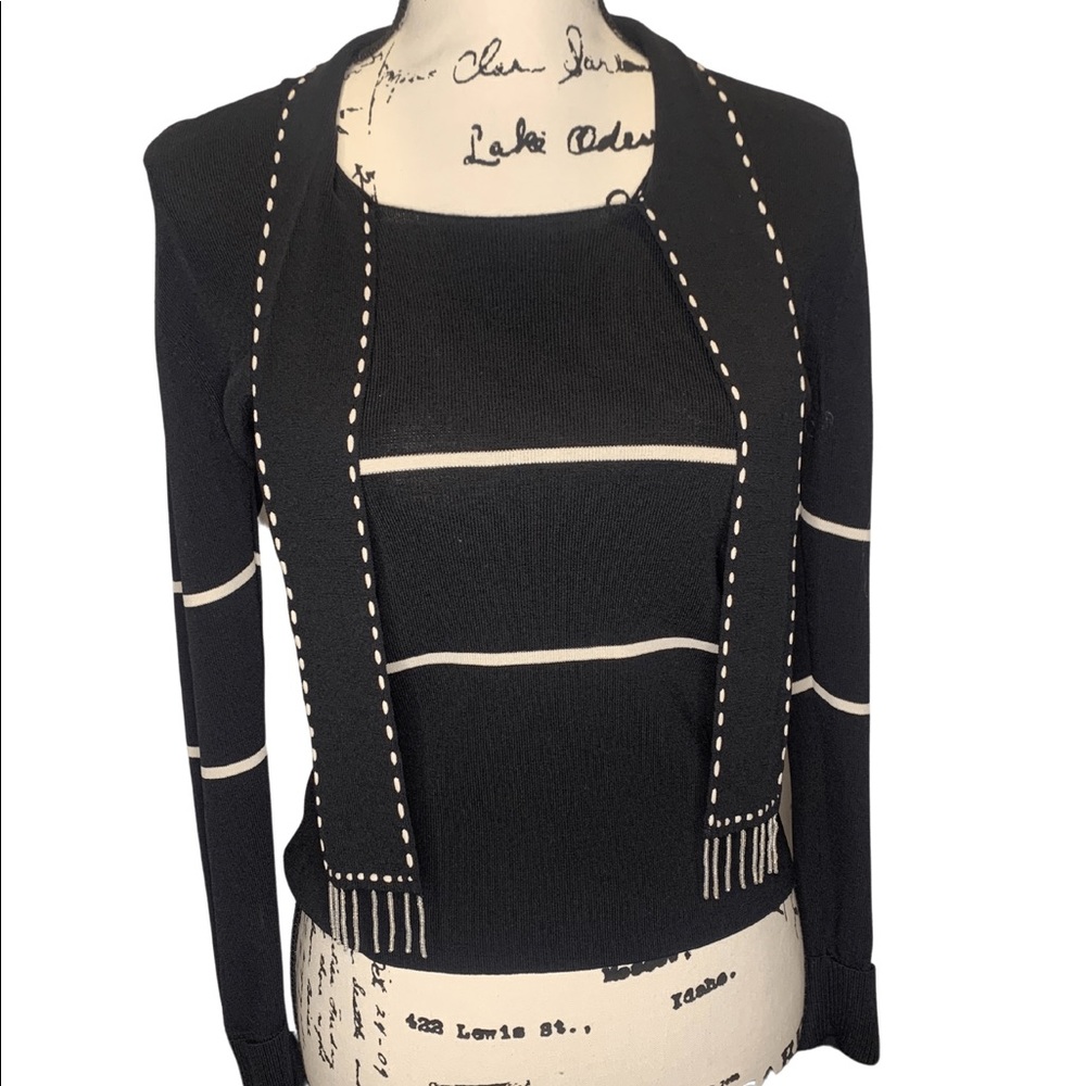Kenneth Miller Top Small
